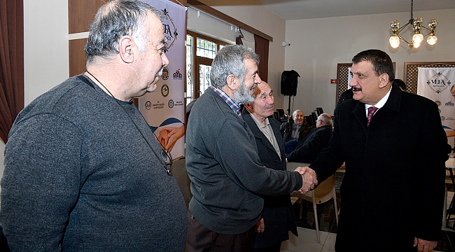 “YAŞLILARIMIZA HER ZAMAN MİNNET VE ŞÜKRAN DUYUYORUZ”