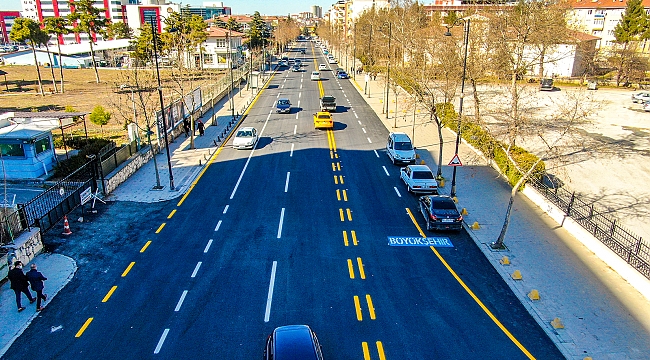 İstasyon Caddesi esnafları Başkan Gürkan’a teşekkür etti. 